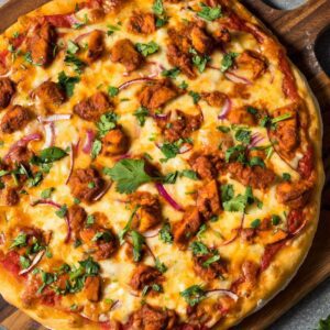 Chicken Tikka Pizza (Family)